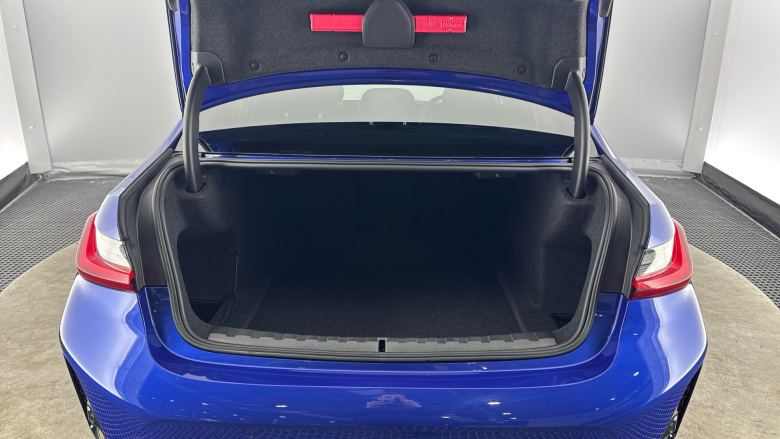 BMW 3 Series 320i M Sport 4dr Step Auto [Pro Pack] Petrol Saloon